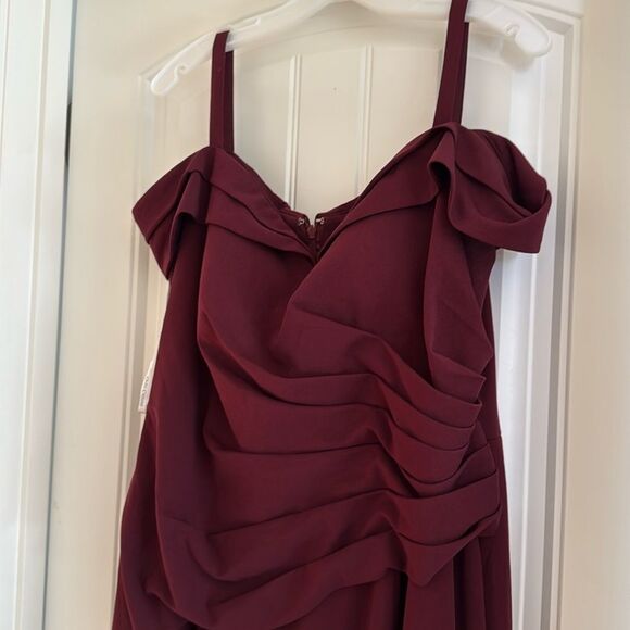 David’s Bridal Gown WBM2427V4W Size 18w - Picture 1 of 10